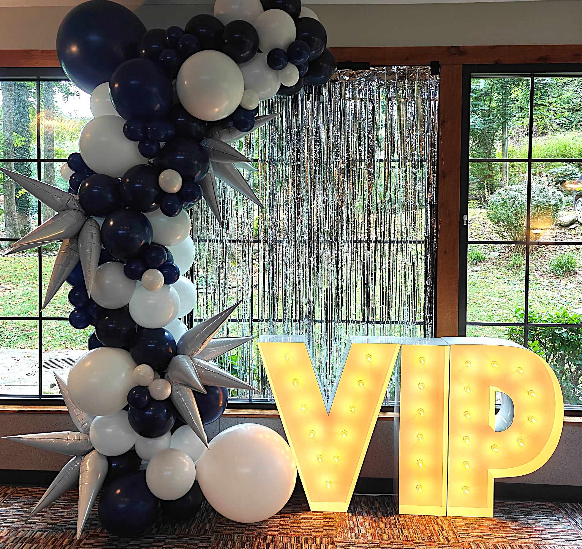 Gatlinburg Event Decorations with Balloon Elegance