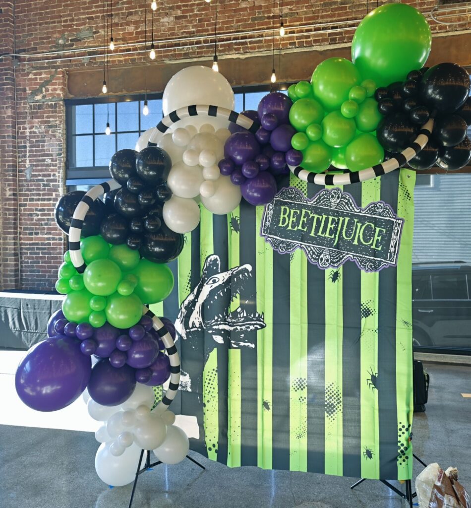 Halloween Balloon Decorations for Fall Festivals in Knoxville